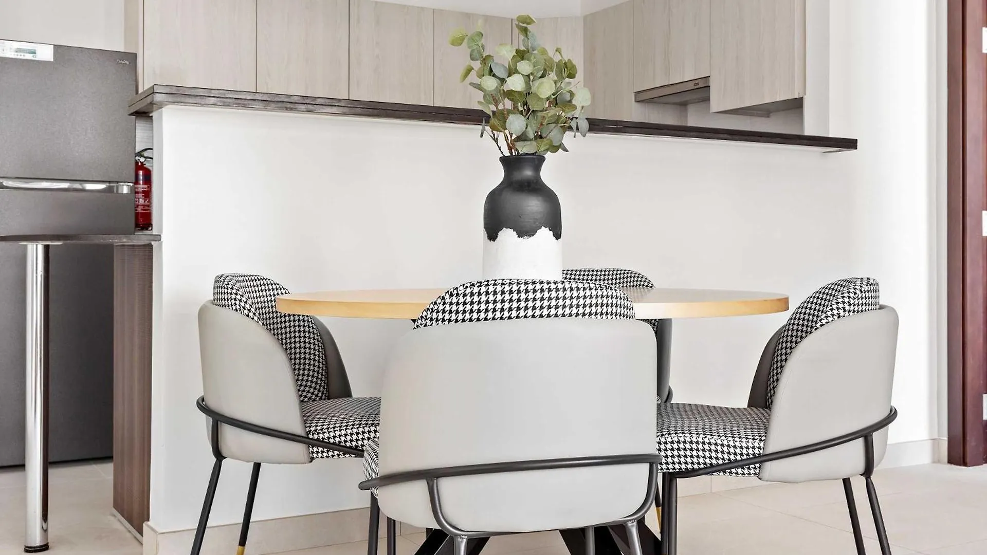 Silkhaus Chic 1Bdr At Najmat Near Reem Central Park Abu Dhabi